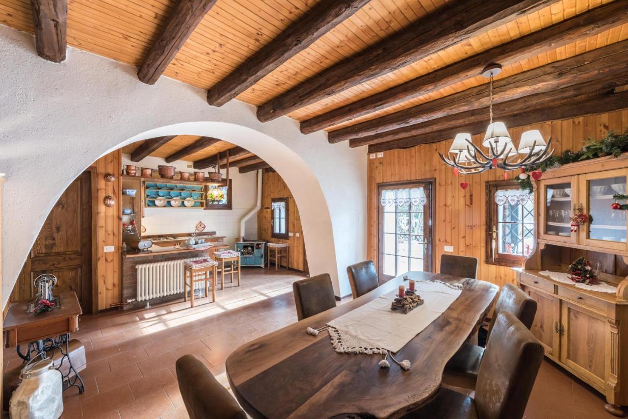 Chalet Silenthia Villa Lenzumo di Concei Luaran gambar