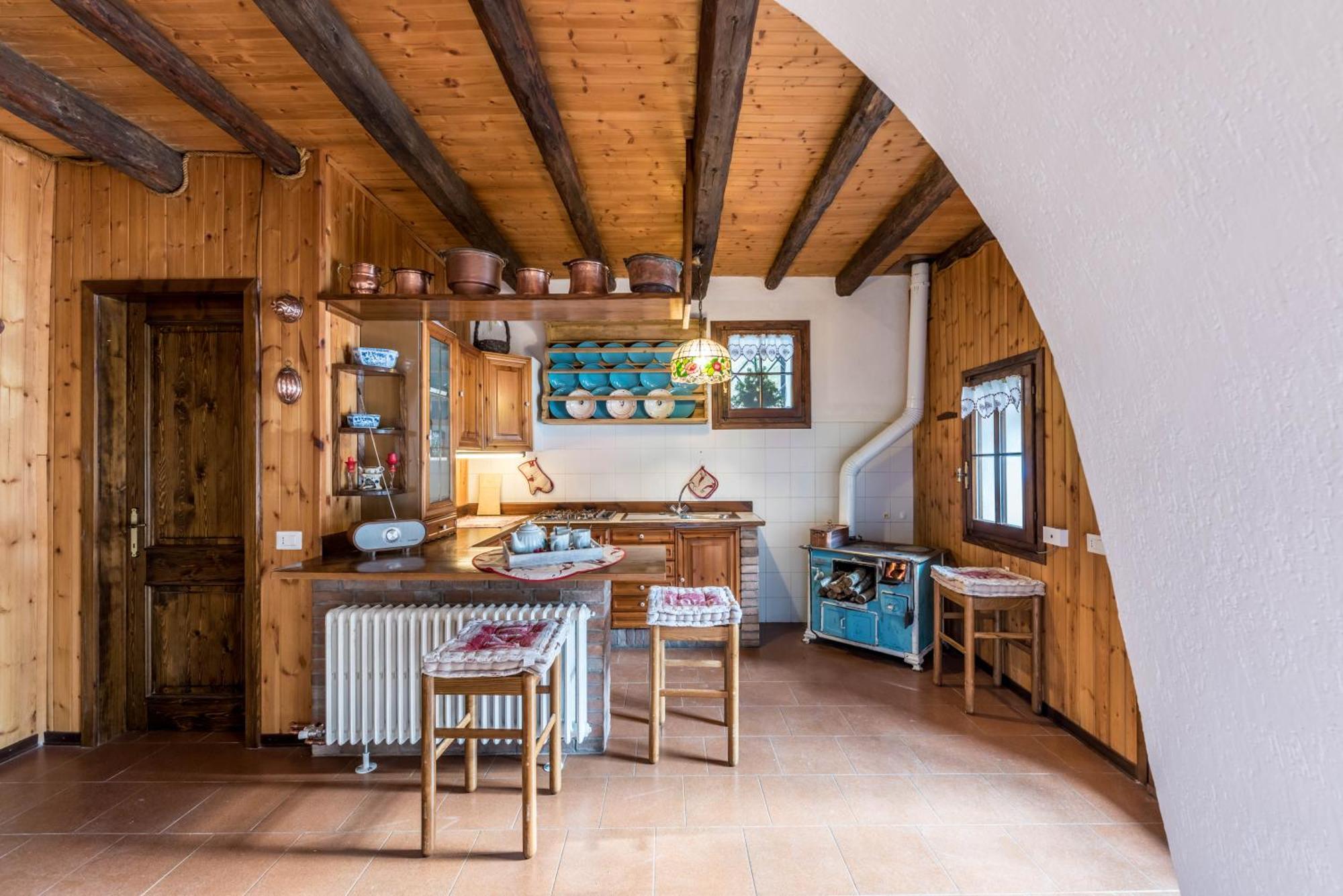 Chalet Silenthia Villa Lenzumo di Concei Luaran gambar